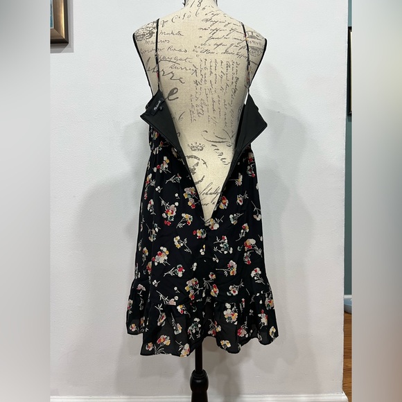 Madewell Silk Cami Crossover Floral Dress in Carnation Toss Size 10 EUC - Picture 7 of 10